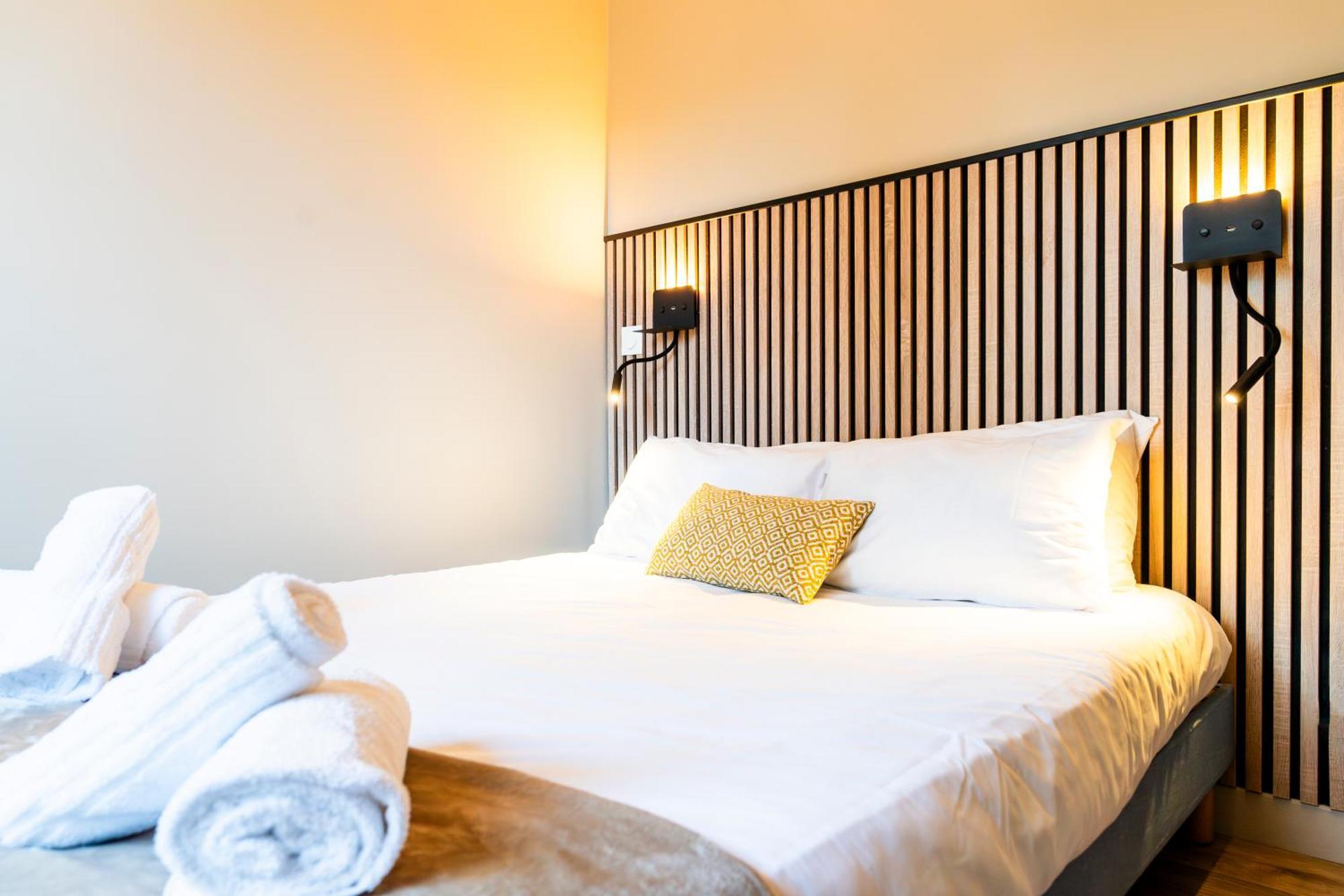 Hotel-Club Cote Dole, Ussim Vacances เลรูส ภายนอก รูปภาพ
